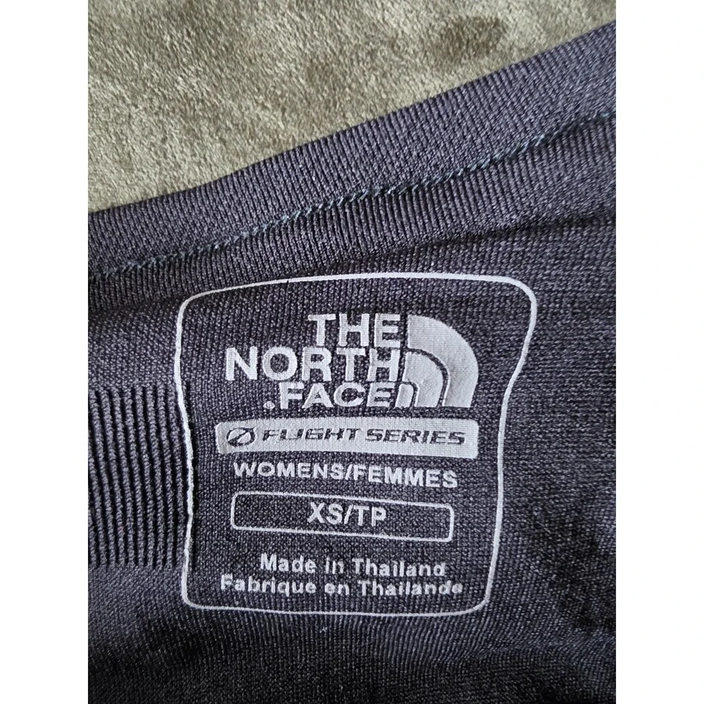 The North Face Shorts Womens XS Black Blue Colorblock Athletic Casual 4in